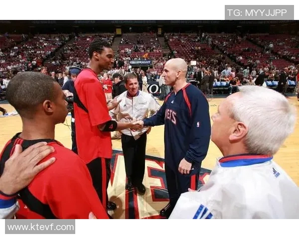 猛龙与勇士精彩对决在线直播观看全程回放与精彩瞬间分享 猛龙与勇士精彩对决在线直播观看全程回放与精彩瞬间分享