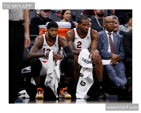 保罗乔治与尼克杨的对决谁能在NBA赛场上笑到最后