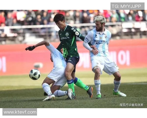 釜山偶像与蔚山现代激情对决直播全程回顾与精彩瞬间分析