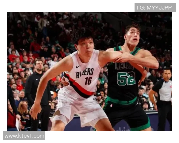 凯尔特人对决姚明的传奇时刻回顾与篮球历史的交汇点 凯尔特人对决姚明的传奇时刻回顾与篮球历史的交汇点