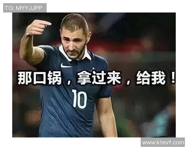 本泽马重返赛场展现王者风范引发球迷热议与期待 本泽马重返赛场展现王者风范引发球迷热议与期待